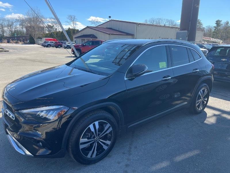 Mercedes-Benz GLA-Class GLA250 4MATIC 2025