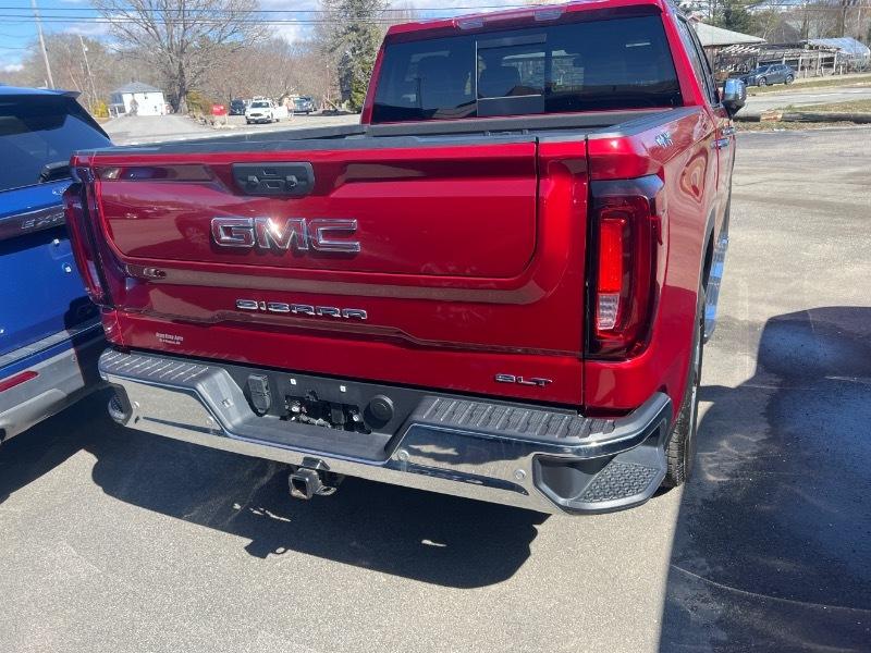 GMC Sierra 1500 SLT Crew Cab 4WD 2024