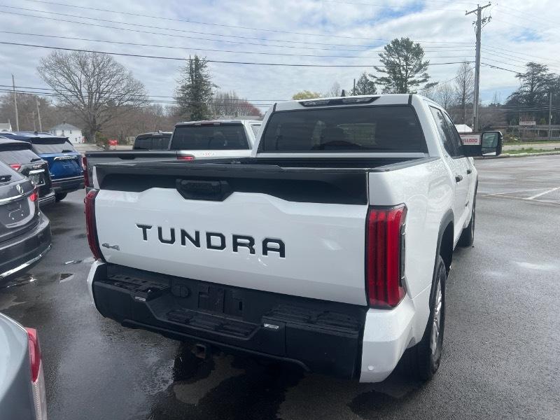 Toyota Tundra SR5 CrewMax 4WD 2022