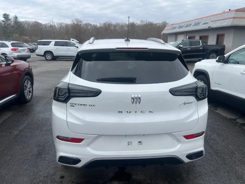 Buick Encore GX Avenir AWD 2024