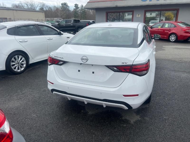 Nissan Sentra SV 2024