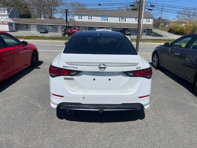 Nissan Sentra SR 2022