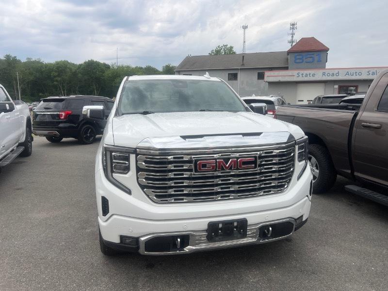 GMC Sierra 1500 Denali Crew Cab Short Box 4WD 2022