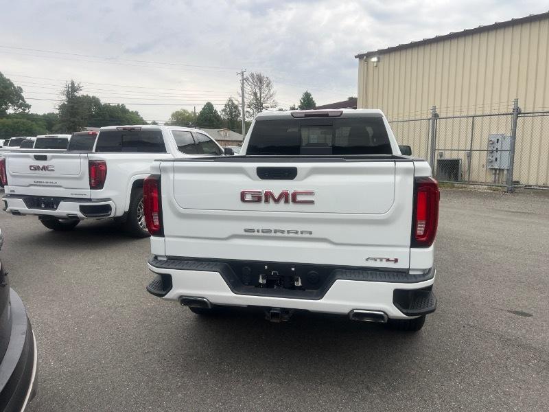 GMC Sierra 1500 Limited AT4 Crew Cab Short Box 4WD 2022