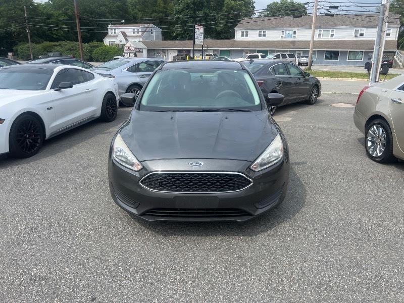 Ford Focus SE Sedan 2018