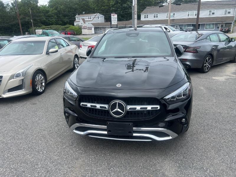 Mercedes-Benz GLA-Class GLA250 4MATIC 2025
