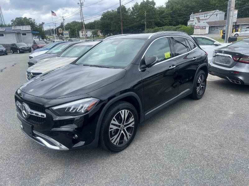 Mercedes-Benz GLA-Class GLA250 4MATIC 2025
