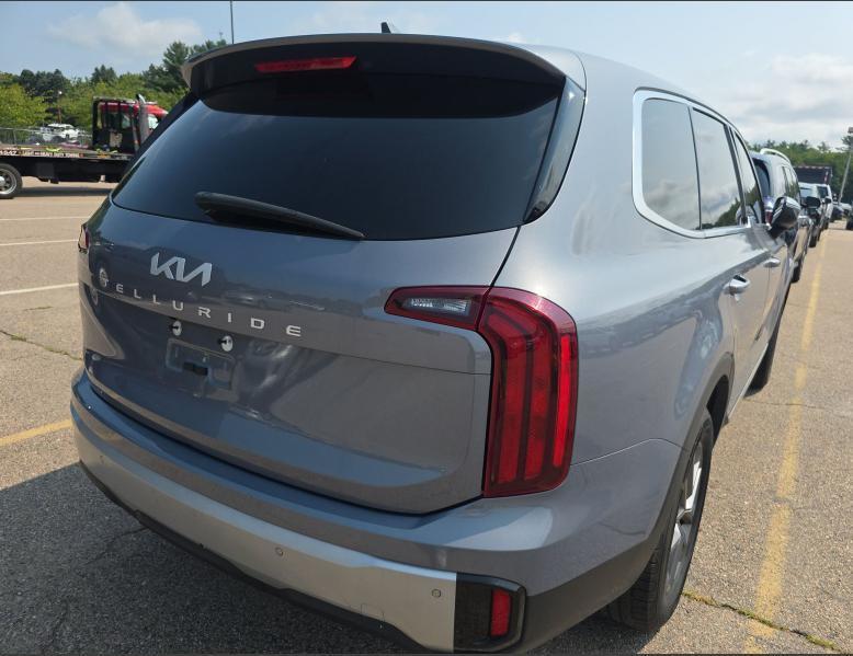 Kia Telluride LX 2024