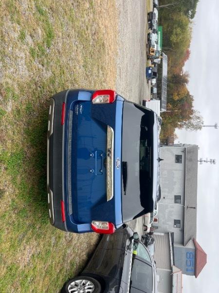 Ford Explorer XLT 2022