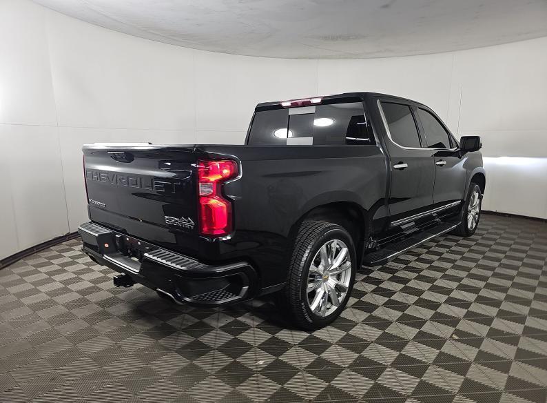 Chevrolet Silverado 1500 High Country Crew Cab 4WD 2023