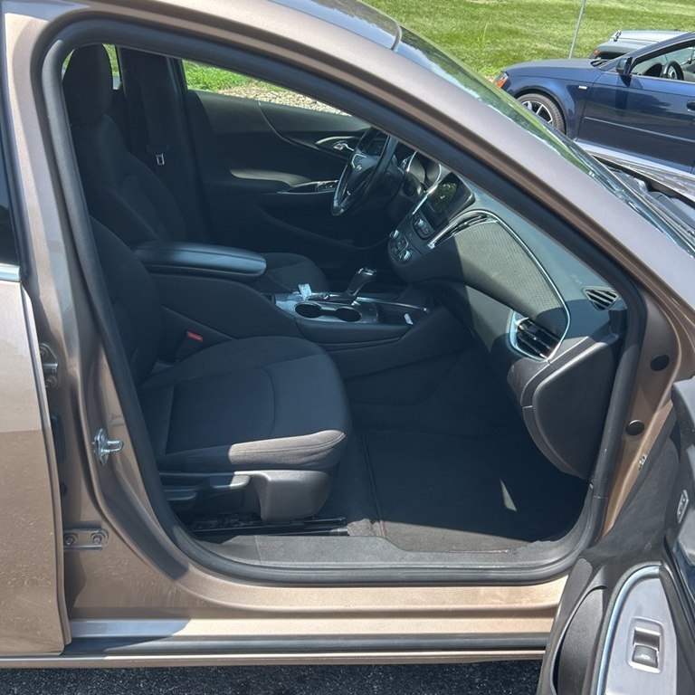 Chevrolet Malibu 4dr Sdn LT w/1LT 2018