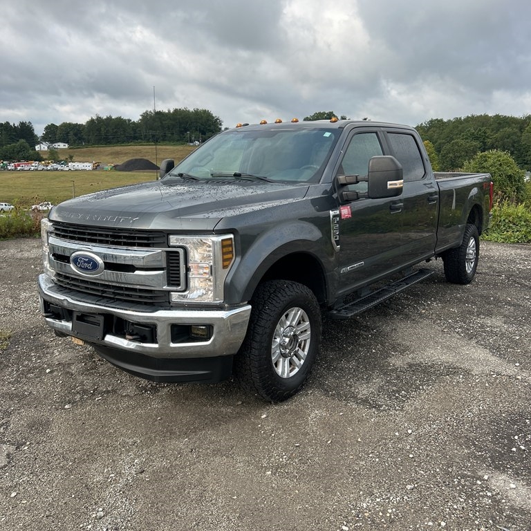 Ford Super Duty F-250 SRW XLT 4WD Crew Cab 6.75' Box 2019
