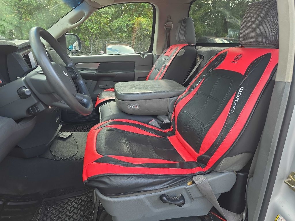 Dodge Ram 1500 4WD Reg Cab 120.5" SLT 2007