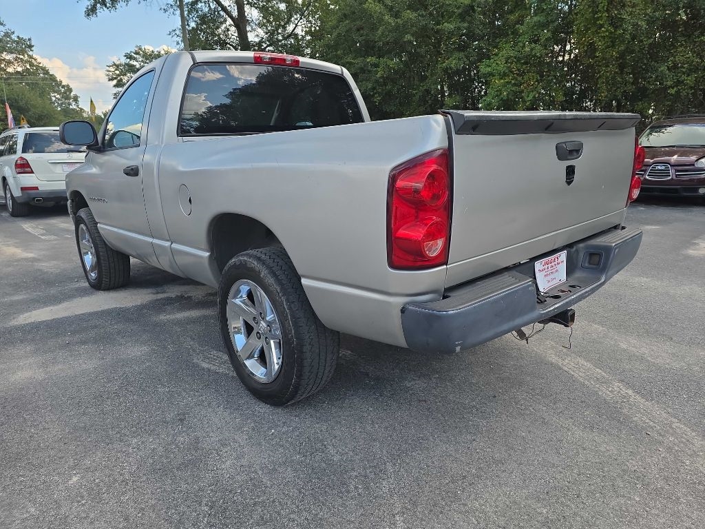 Dodge Ram 1500 4WD Reg Cab 120.5" SLT 2007