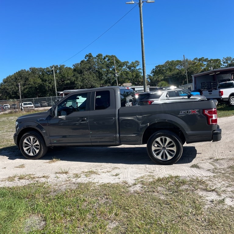 Ford 150 Lariat 2WD SuperCab 8' Box 2018