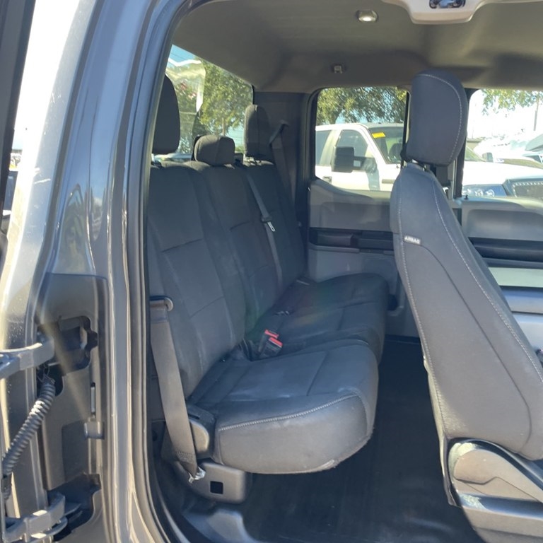 Ford 150 Lariat 2WD SuperCab 8' Box 2018