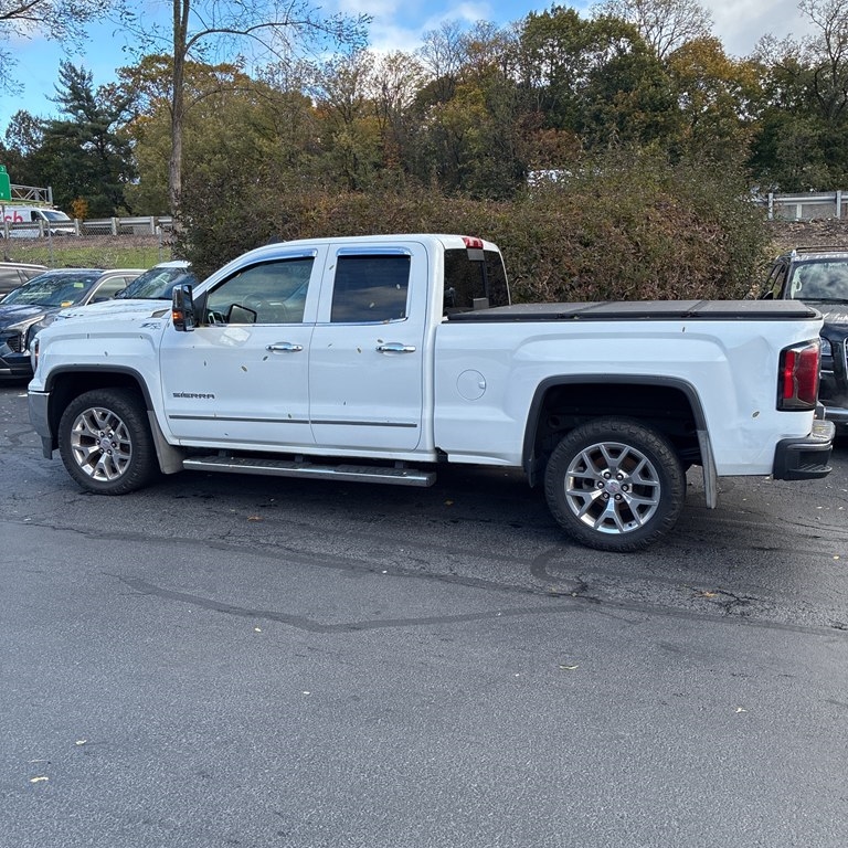 2018 GMC Sierra 1500 4WD Double Cab 143.5" SLT