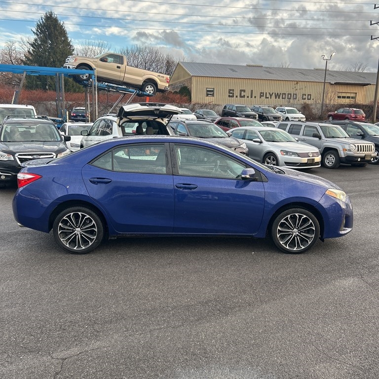 2014 Toyota Corolla 4dr Sdn Man L (Natl)