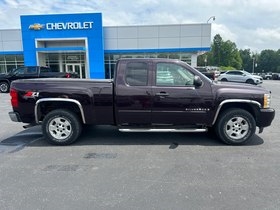 2008 Chevrolet Silverado 1500 4WD Ext Cab 143.5" LT w/1LT