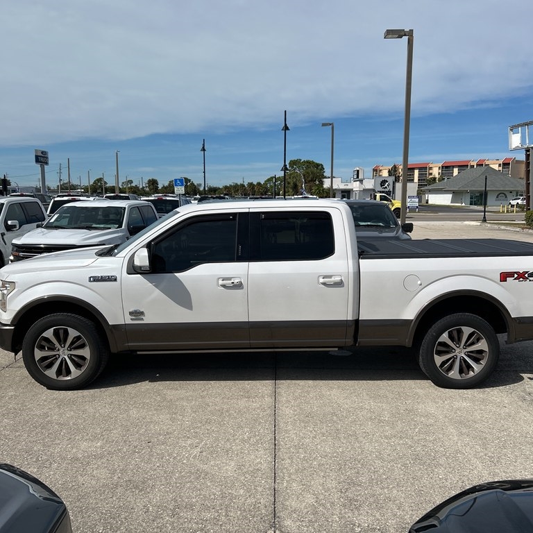 2016 Ford 150 4WD SuperCrew 145" XLT