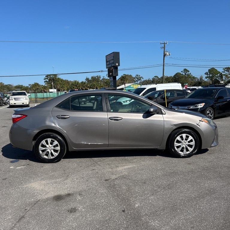 2015 Toyota Corolla LE Eco's photo