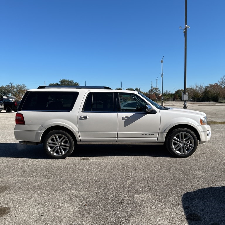 2017 Ford Expedition EL Platinum 4x2