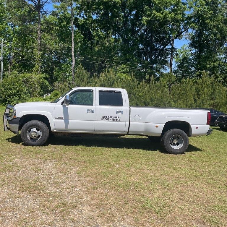 2002 Chevrolet Silverado 3500 Crew Cab 167" WB 4WD DRW LS
