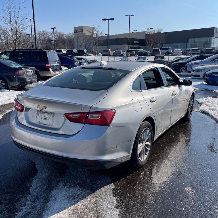 2017 Chevrolet Malibu 4dr Sdn LT w/1LT