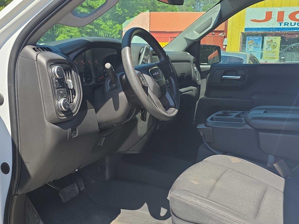 GMC Sierra 1500 4WD Crew Cab 147" 2021