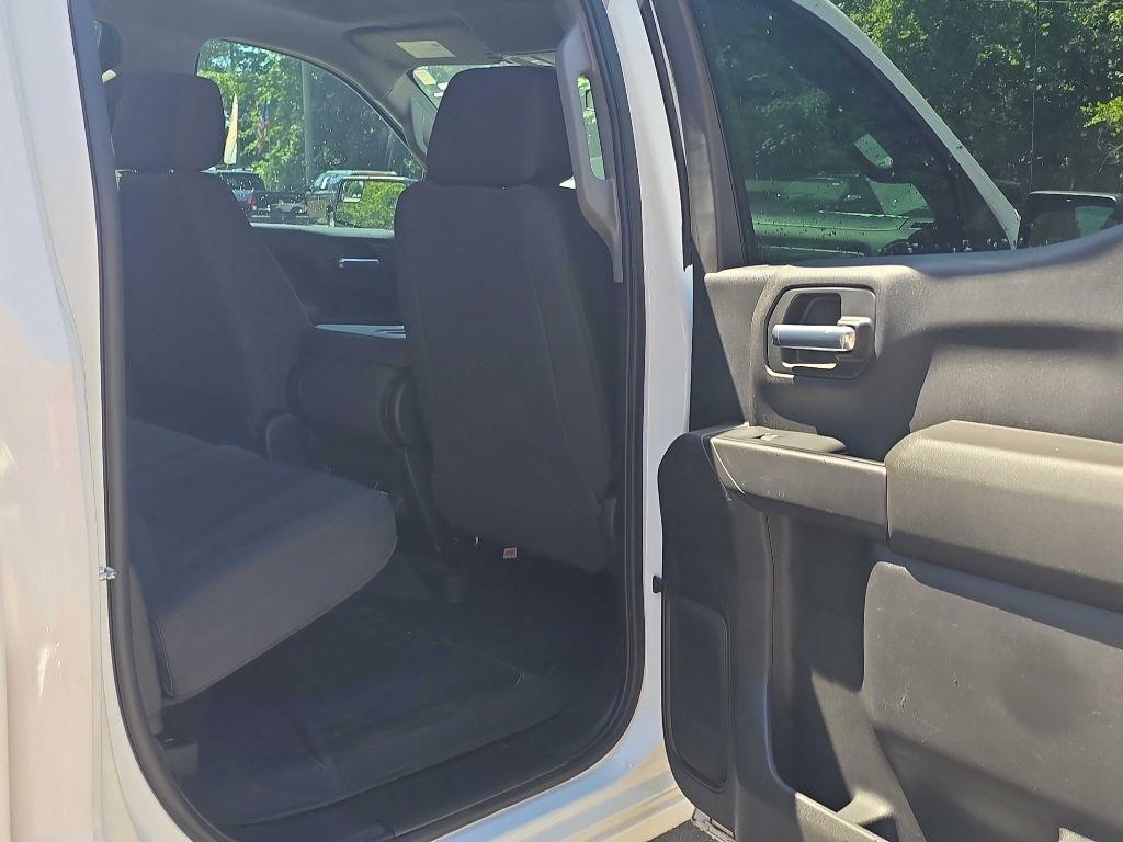GMC Sierra 1500 4WD Crew Cab 147" 2021