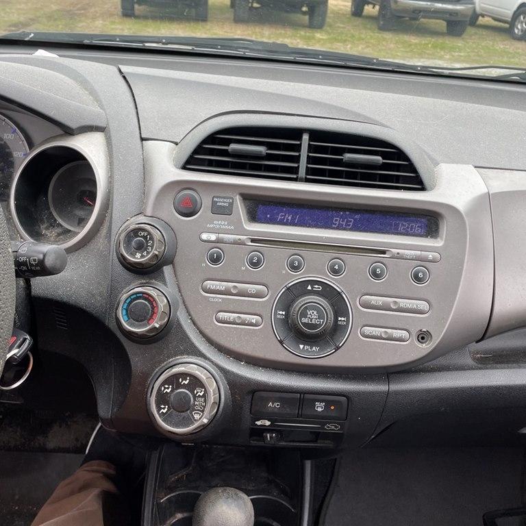 Honda Fit 5dr HB Auto Sport 2010