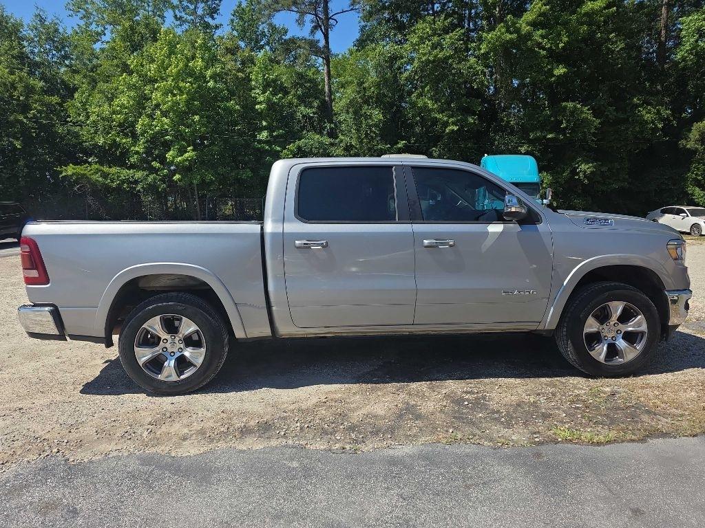 RAM 1500 Laramie 4x4 Crew Cab 5'7" Box 2021