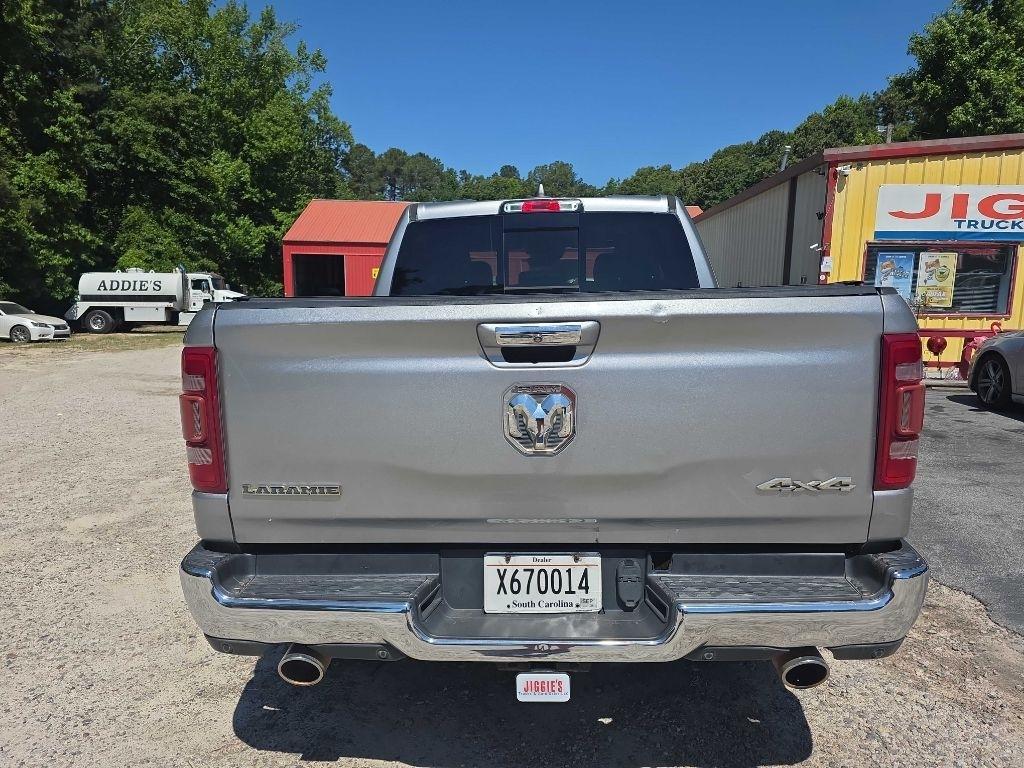 RAM 1500 Laramie 4x4 Crew Cab 5'7" Box 2021