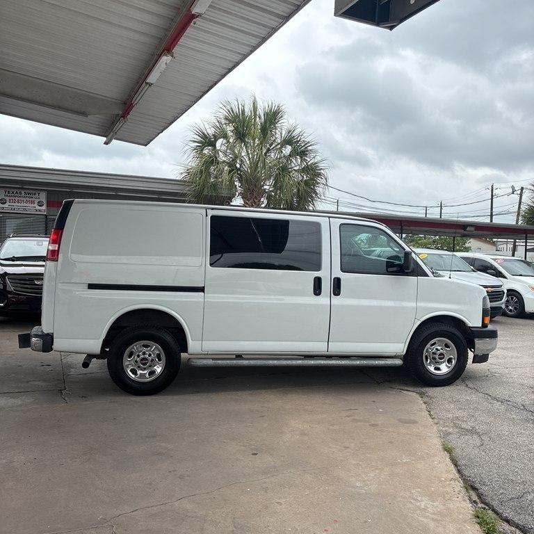 2020 GMC Savana Cargo Van RWD 2500 135"