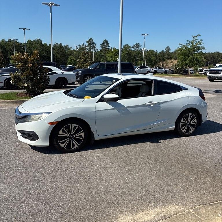 2016 Honda Civic's photo