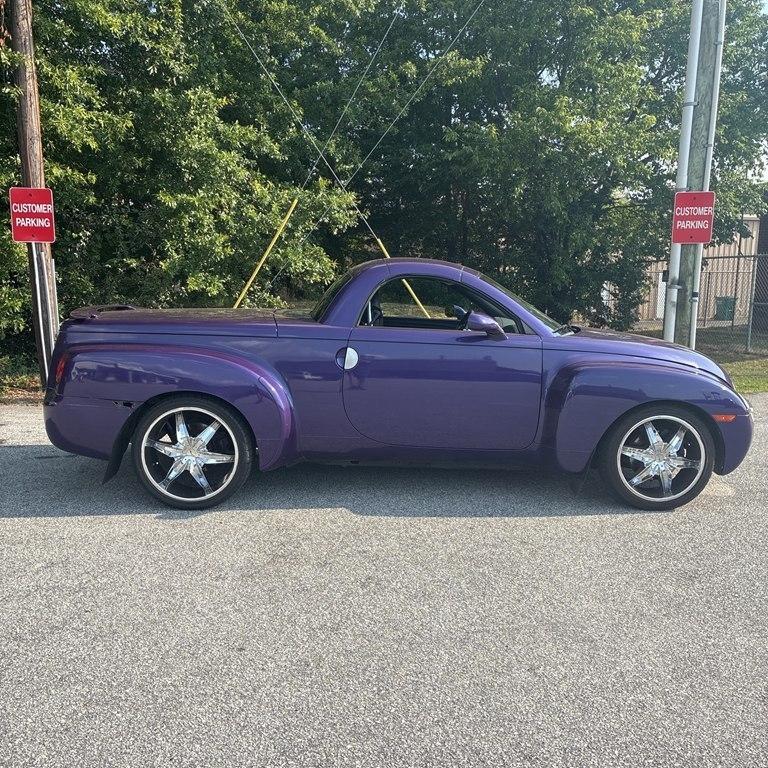 2004 Chevrolet SSR Reg Cab 116.0" WB LS