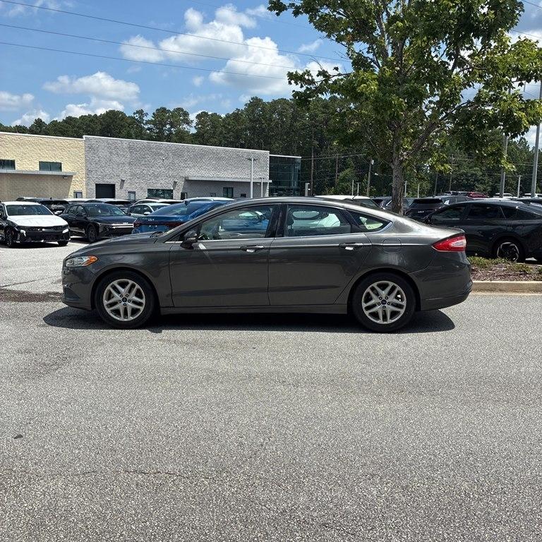 2015 Ford Fusion 4dr Sdn SE FWD
