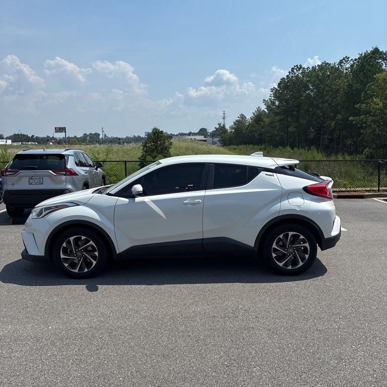 2019 Toyota C-HR XLE FWD (Natl)