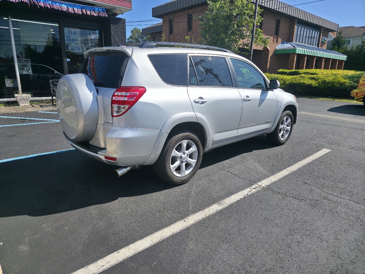 Toyota RAV4 Limited I4 4WD 2012 Toyota RAV4 Limited I4 4WD 2012