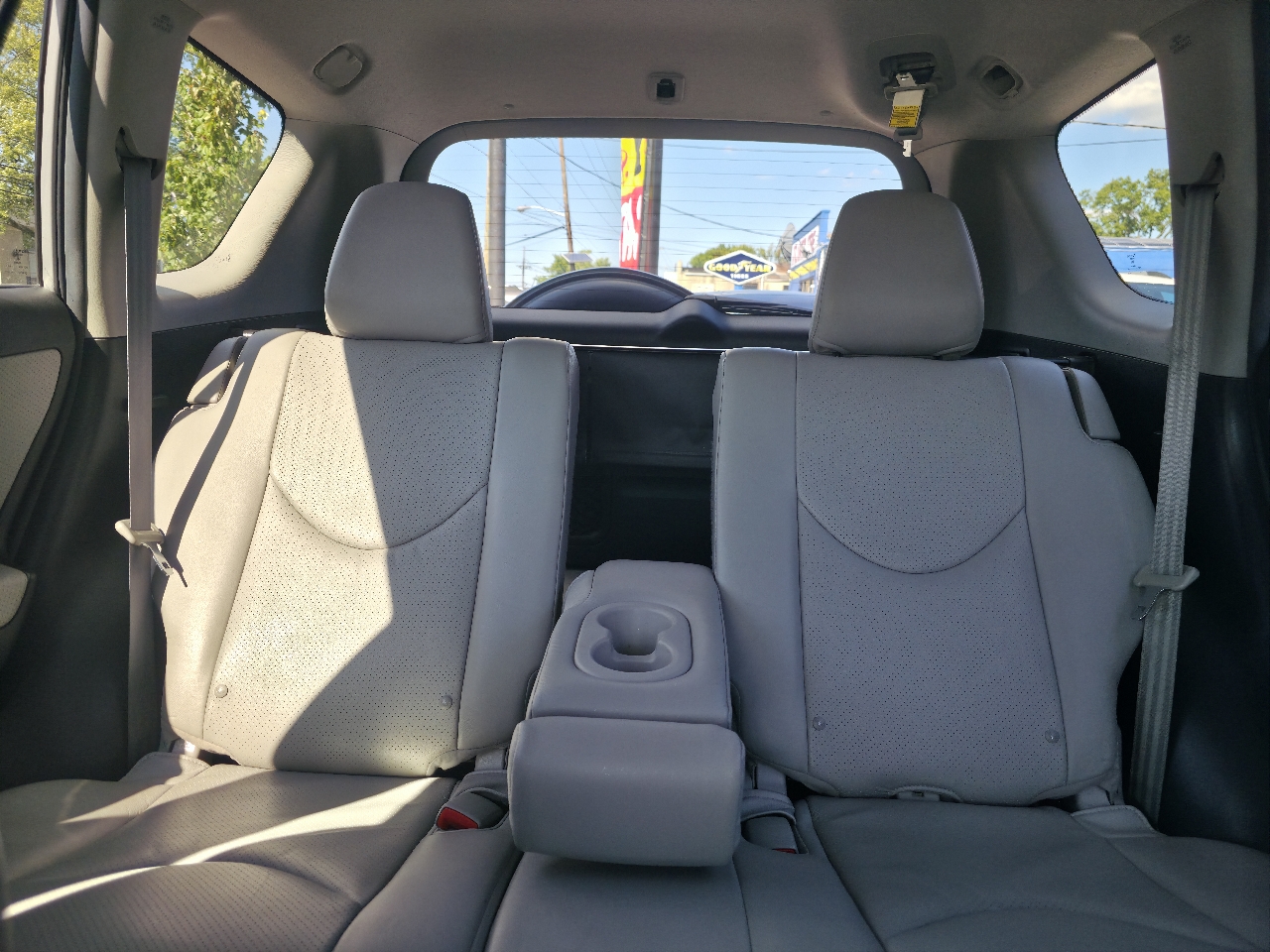 Toyota RAV4 Limited I4 4WD 2012 Toyota RAV4 Limited I4 4WD 2012