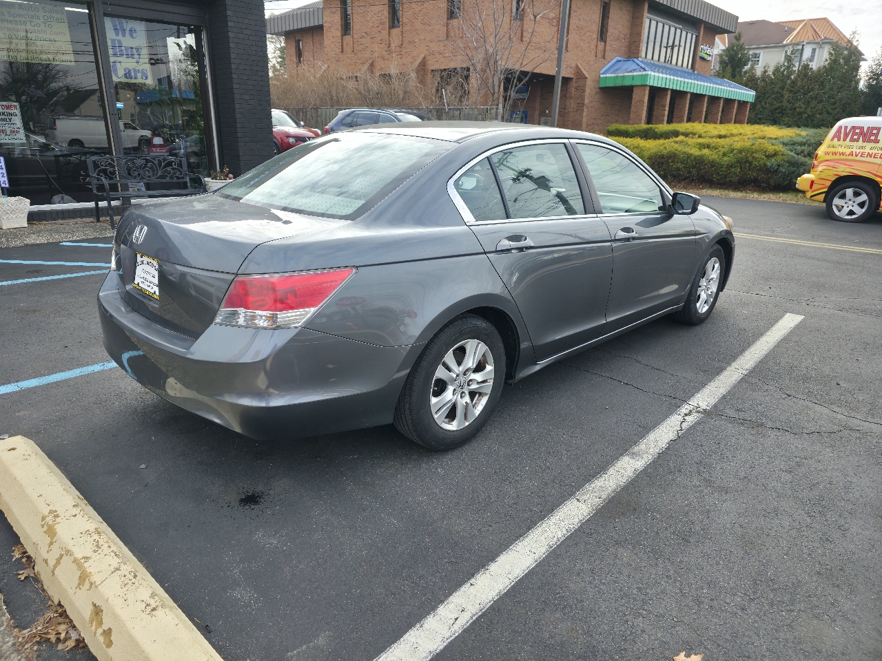 Honda Accord LX-P Sedan AT 2010