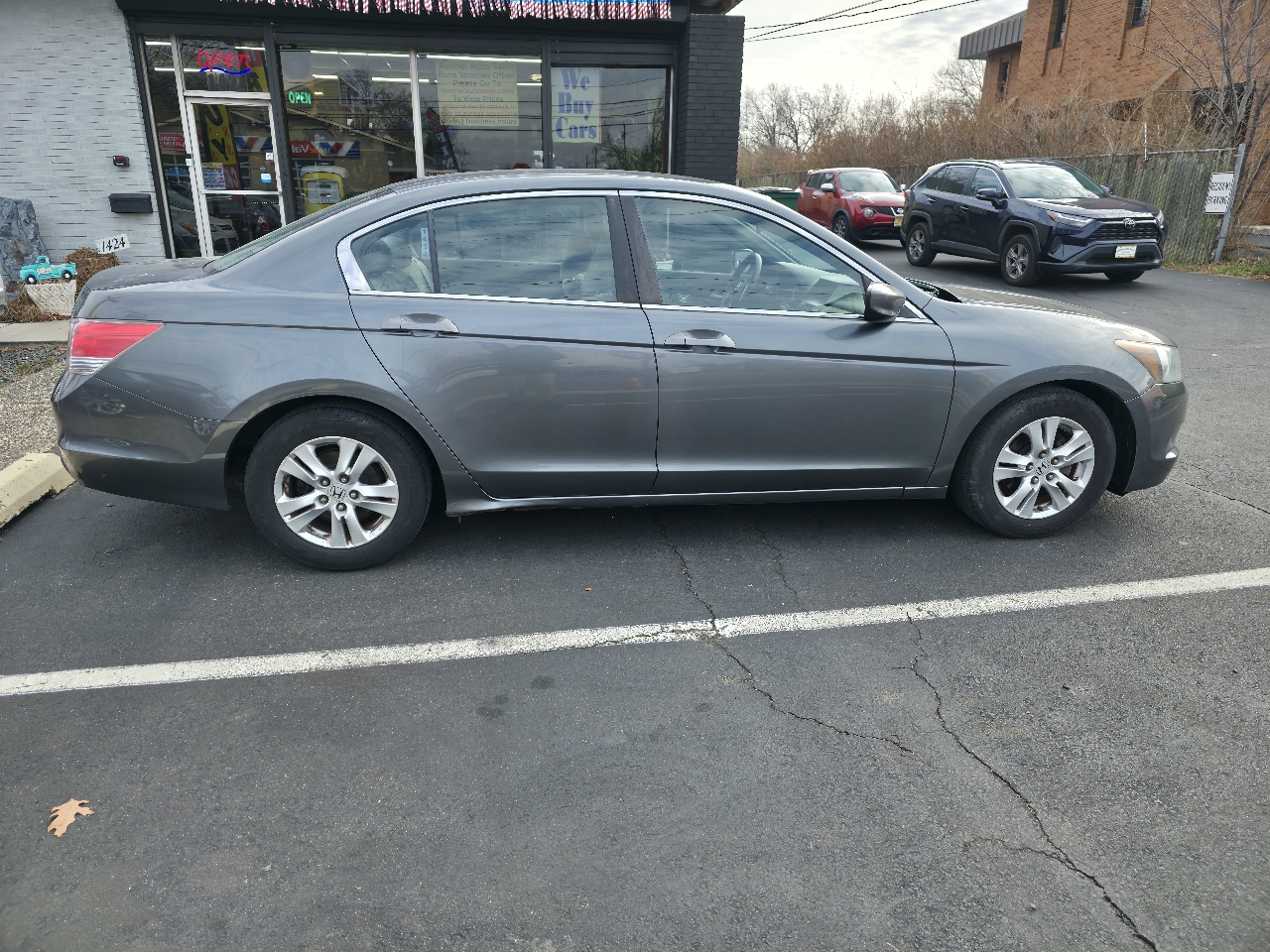 Honda Accord LX-P Sedan AT 2010