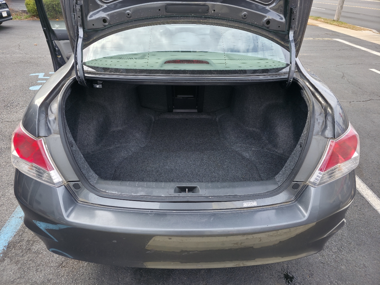 Honda Accord LX-P Sedan AT 2010