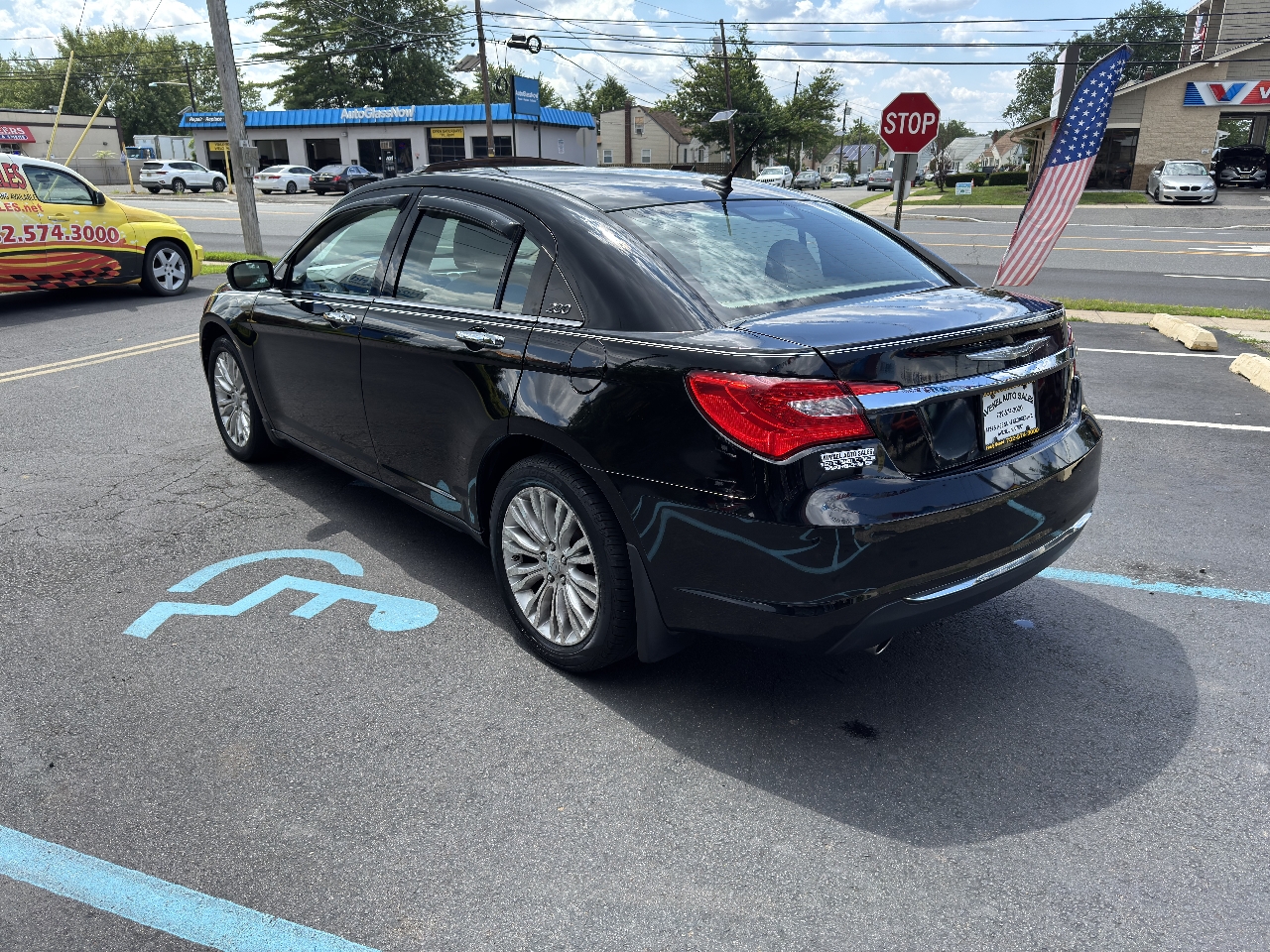 Chrysler 200 Limited 2011