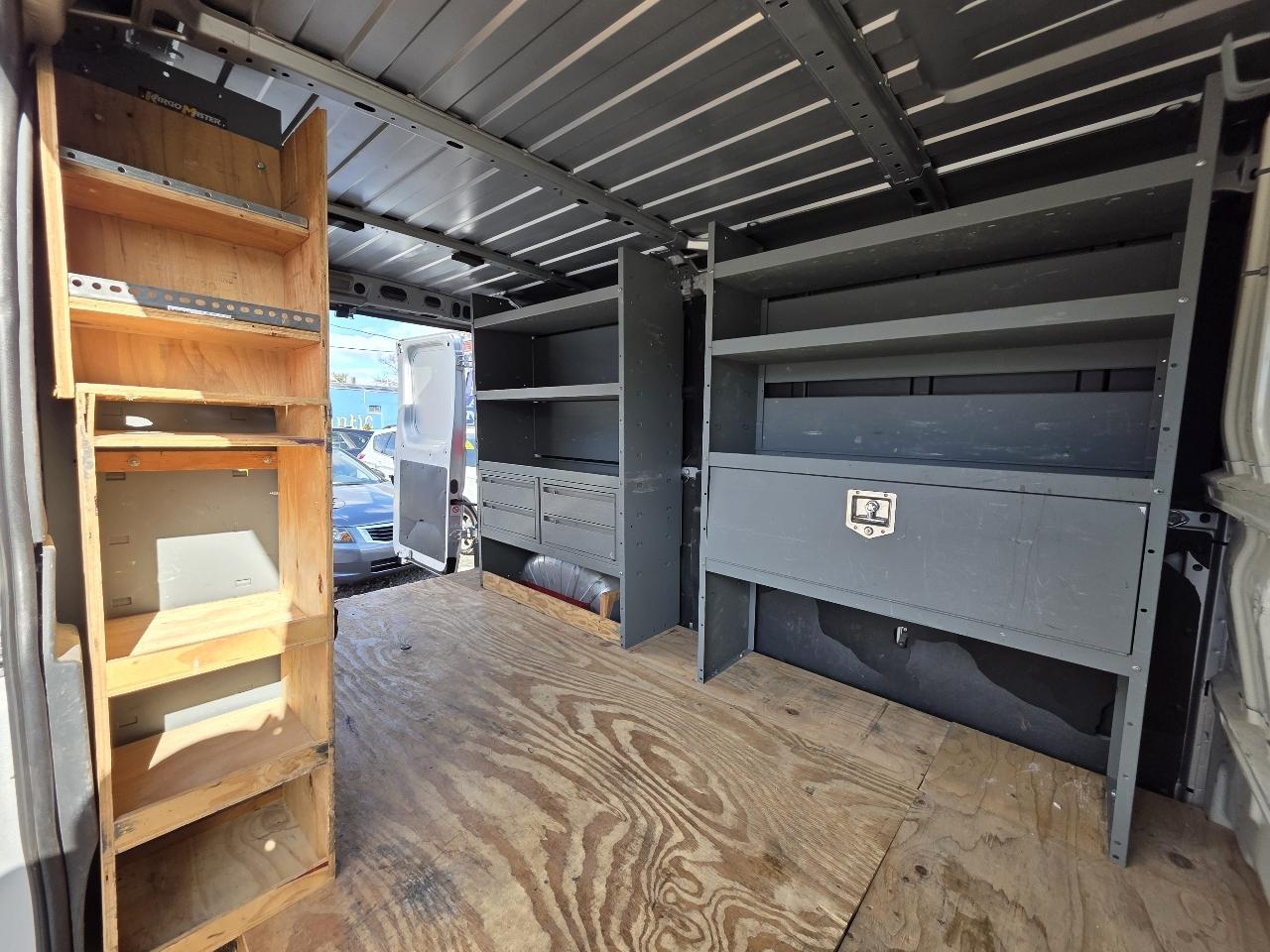 RAM Promaster 1500 Low Roof Tradesman 136-in. WB 2016