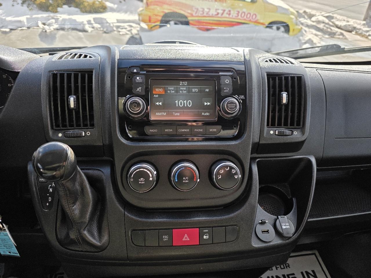 RAM Promaster 1500 Low Roof Tradesman 136-in. WB 2016