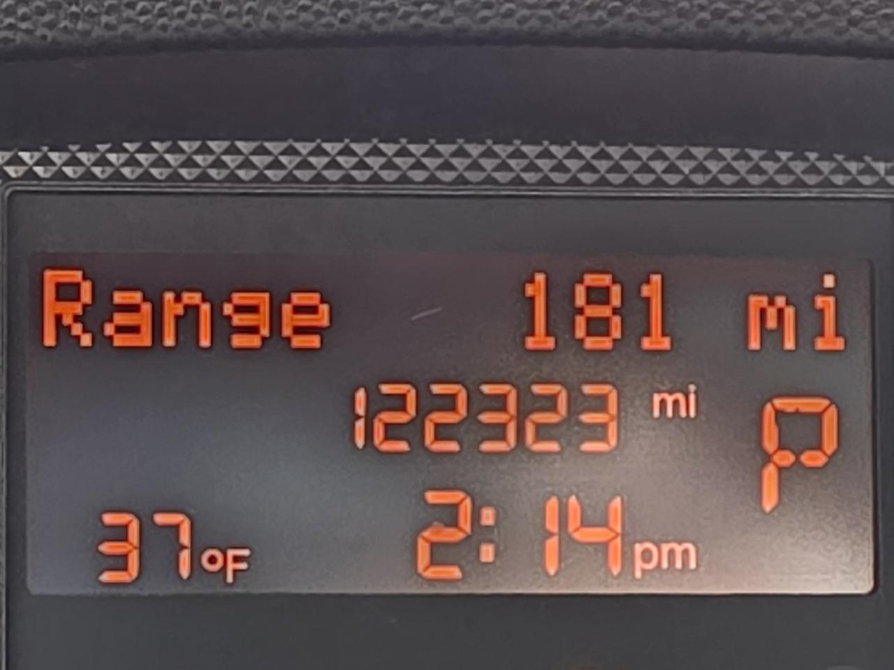 RAM Promaster 1500 Low Roof Tradesman 136-in. WB 2016