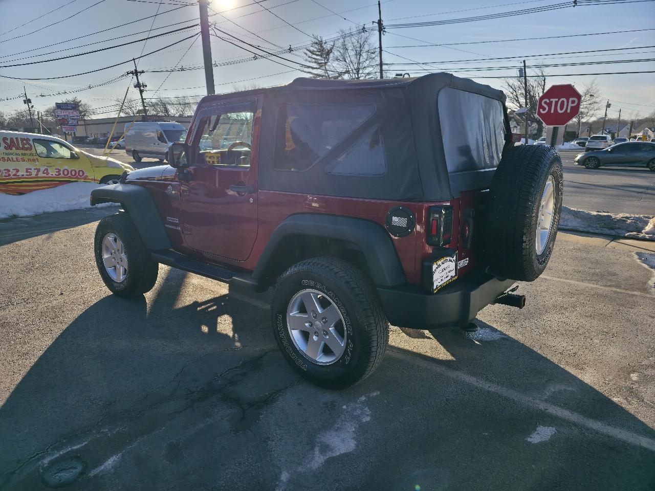 Jeep Wrangler Sport 4WD 2013