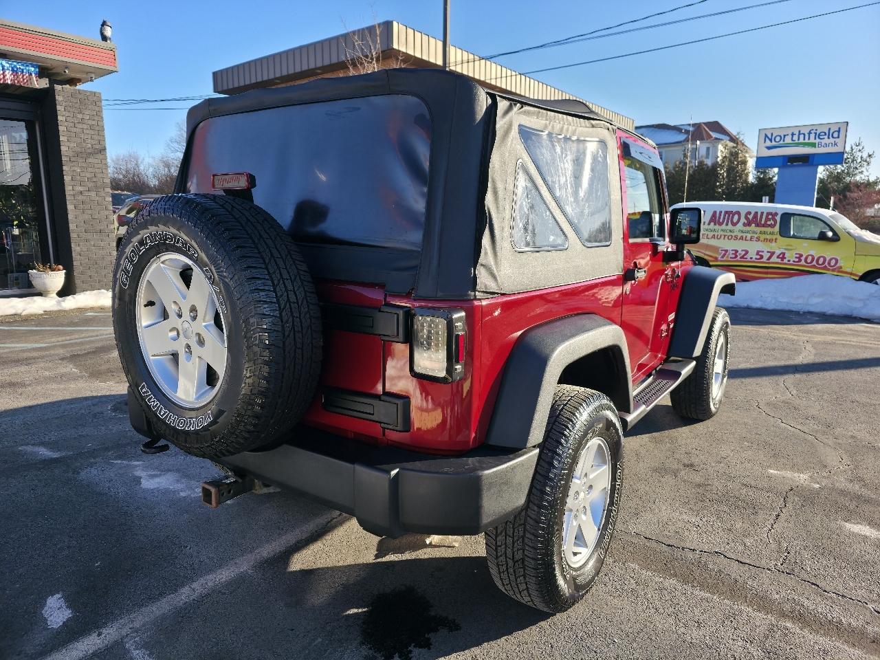 Jeep Wrangler Sport 4WD 2013