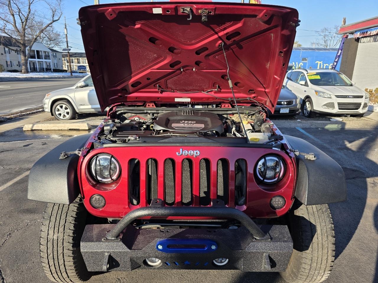Jeep Wrangler Sport 4WD 2013